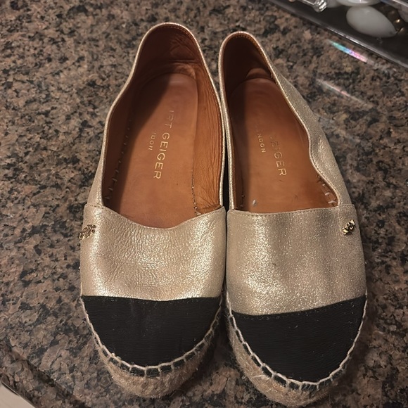 Kurt Geiger Gold and Black Platform Espadrilles - Picture 2 of 5